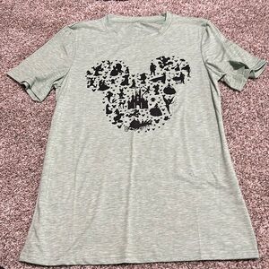 Women’s Disney theme shirt. Brand new!
